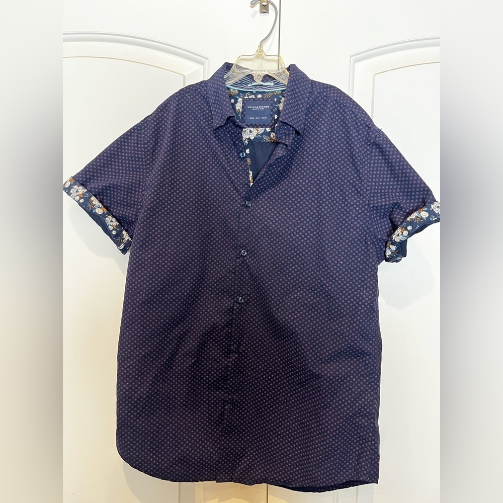 Men’s Trendy Denim & Flower Collar Shirt- Small